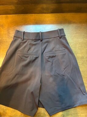 lululemon athletica Women’s Black Tailored Shorts